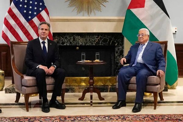 Blinken se reúne con el presidente del Gobierno Autónomo Palestino antes de la visita de Biden
