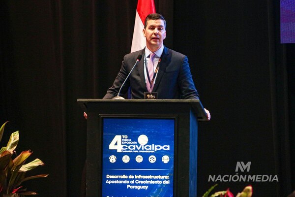 Diario HOY | Peña destaca rol de constructoras y se compromete a saldar deuda del Estado