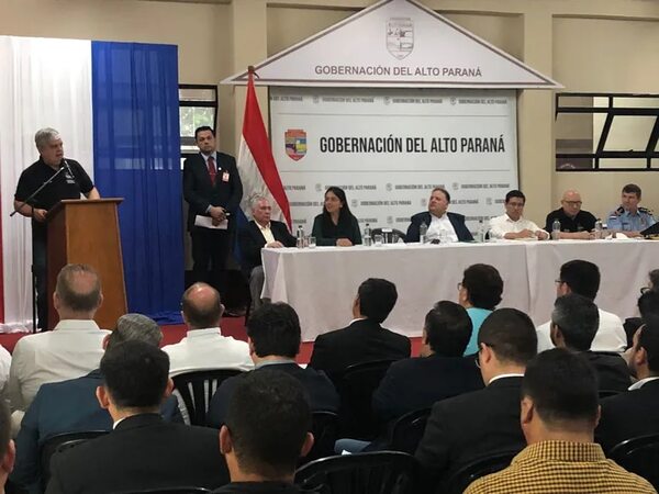 Exponen reclamos de seguridad al ministro del Interior en Ciudad del Este - ABC en el Este - ABC Color