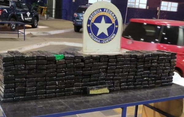 Paraguayo detenido con 125 kilos de marihuana en Puente Amistad