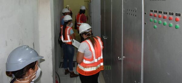 Fiscalía y peritos se constituyeron en la planta de la INC de Vallemí para recabar datos sobre presuntas irregularidades en la obra