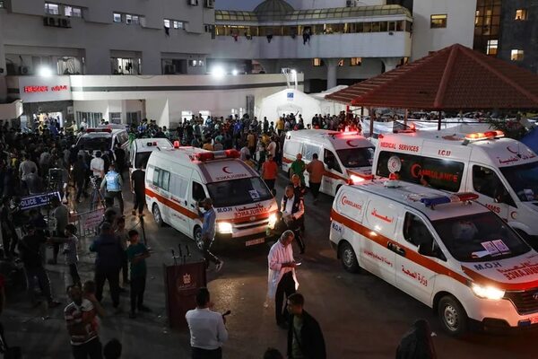 Acusaciones mutuas entre Israel y Hamás sobre bombardeo a hospital en Gaza: casi 500 muertos - Mundo - ABC Color