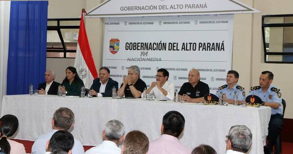 La Nación / Ministro presentó plan de seguridad y anunció “ya no comisarios de políticos”