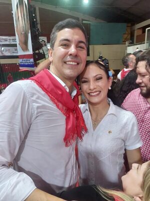 Mientras descontratados protestan, hurrera ingresa “por el techo” a Itaipú - ABC en el Este - ABC Color