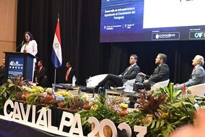 Peña estima cancelar deudas con constructoras antes de fin de año - Economía - ABC Color