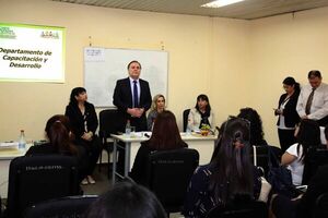 Empezó capacitación para pasantes de Psicología UNA
