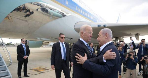 La Nación / Biden llegó a Israel y acusó a Hamás por bombardeo a hospital