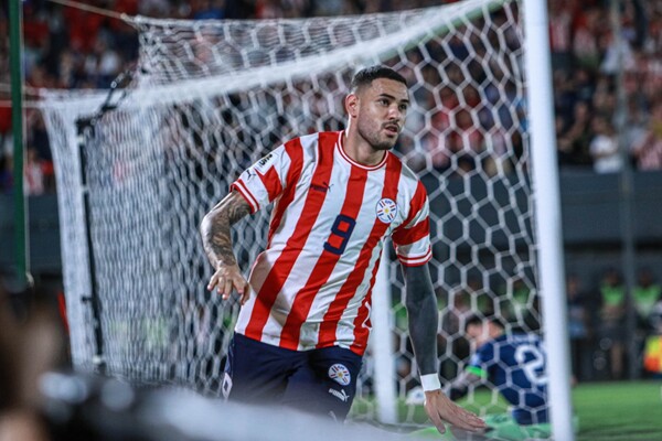 Paraguay vence a Bolivia y da alegría a todo un pueblo - trece