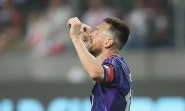Messi vuelve a aparecer: El ’10’ argentino marcó dos golazos y se lleva la victoria ante Peru