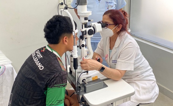Diario HOY | IPS habilita nuevo equipo oftalmológico en puesto sanitario de San Bernardino