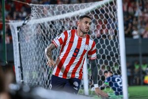 Versus / "Tonny" Sanabria volvió a marcar con la Albirroja más de dos años después