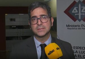 Casi Pecci: suspenden audiencia de hermanos Pérez Hoyos por una descoordinación - Nacionales - ABC Color