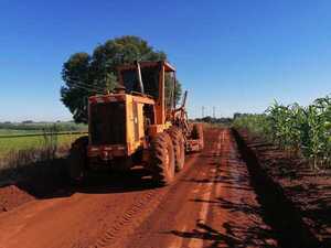 MEJORAS EN CAMINOS RURALES BENEFICIAN A COMUNIDADES EN EL DISTRITO N°7 DE ITAPÚA - Itapúa Noticias