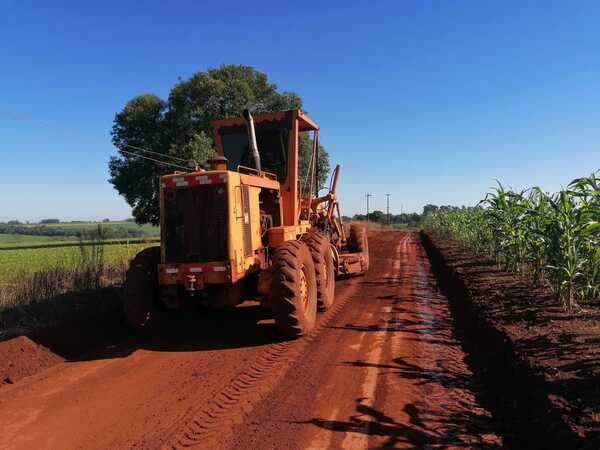 MEJORAS EN CAMINOS RURALES BENEFICIAN A COMUNIDADES EN EL DISTRITO N°7 DE ITAPÚA - Itapúa Noticias