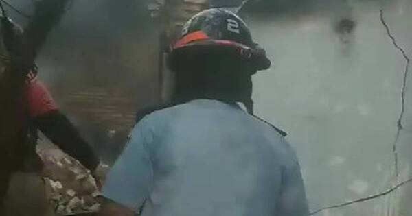 La Nación / Un hombre perdió la vida en incendio de vivienda en Asunción