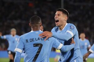 “¡Olé!”: Uruguay le gana a Brasil y se pone en modo Bielsa - Fútbol Internacional - ABC Color