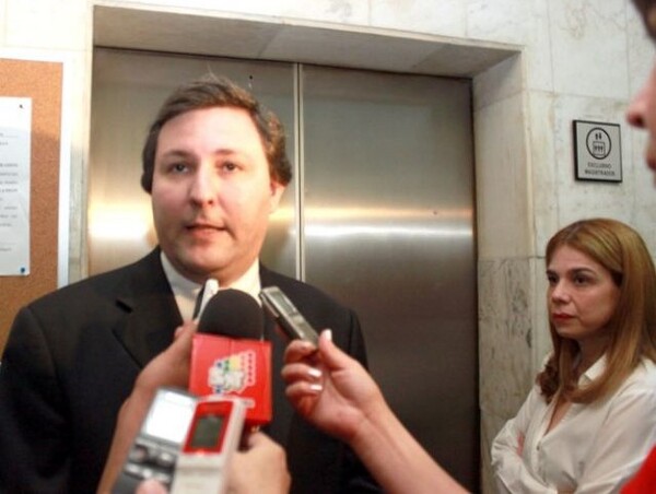Juez Yoan Paul López pidió el desafuero del senador Rafael Filizzola y éste pide su aprobación - La Tribuna