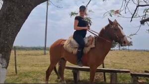 ¡Gabriela León no para! Ahora apunta a la equitación