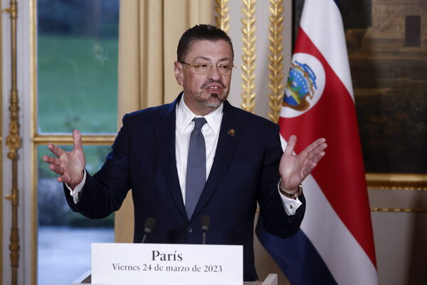 El presidente de Costa Rica dice que la regulación de 5G "no tiene nada que ver con China" - MarketData