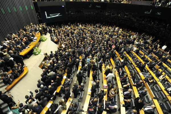 La Cámara baja de Brasil aprueba la adhesión de Bolivia al Mercosur tras ocho años - MarketData
