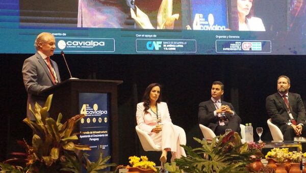 Jorge Srur de CAF da su receta: Innovación financiera y mayor participación privada en obras públicas