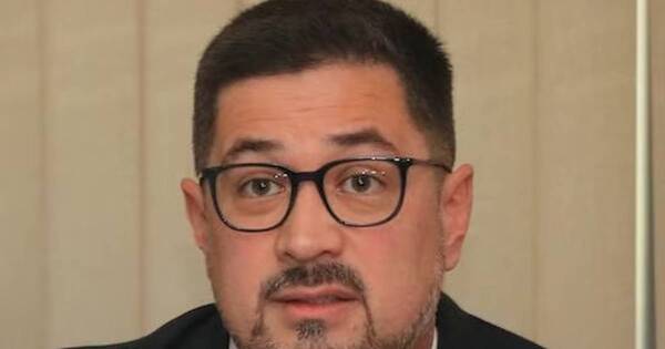 La Nación / Ovelar dice que va a investigar a Correa Galeano