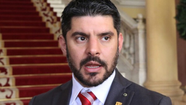 Nenecho plantea destinar más de G. 76 millones al mes en bocaditos