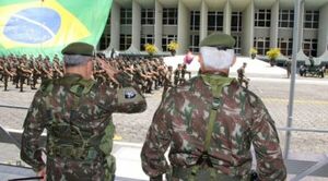 Escándalo en Ejército de Brasil: roban 21 ametralladoras de la base militar