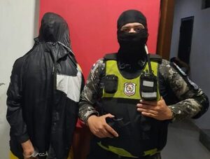 Capturan a joven que asaltó a un deportista en el Botánico de Asunción · Radio Monumental 1080 AM