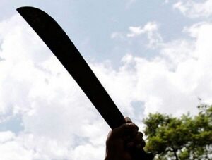 Padre e hijo se agreden con machete en Mariano Roque Alonso · Radio Monumental 1080 AM