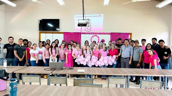 Destacan compromiso de profesionales de blanco para la campaña de “Octubre Rosa” – Diario TNPRESS