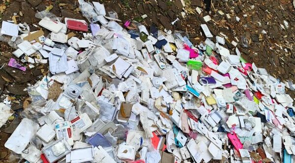 Destruyen productos truchos de la marca Apple