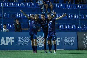 Guaireña FC venció a Tacuary en juego clave por la permanencia | 1000 Noticias