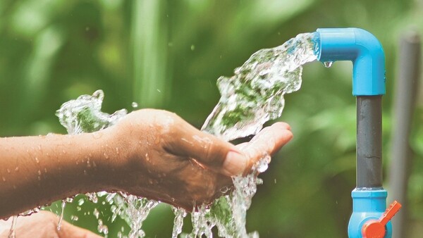 EMPIEZA LA TEMPORADA DE CALOR Y FALTA EL LÍQUIDO VITAL - La Voz del Norte