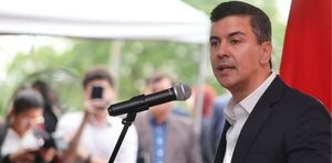 Santiago Pe帽a remarca su compromiso con las familias paraguayas para que tenga una vivienda propia - Revista PLUS