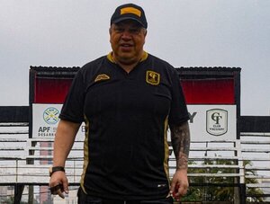 Robert Pereira es el apuntado para dirigir Tacuary · Radio Monumental 1080 AM