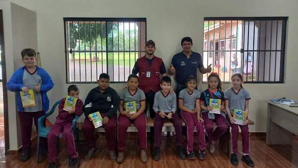 USF Patricio Colmán de Santa Rita realizó vacunación en escuela