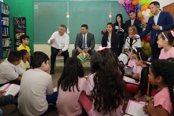 Ministro destaca acciones para fortalecer la educación en el Paraguay