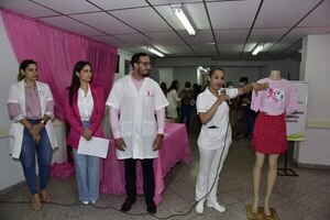 Cáncer de mama: día central del octubre rosa con coronación a una mujer que venció a la enfermedad - Nacionales - ABC Color