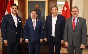 Diario HOY | Honor Colorado oficializa importante incorporación