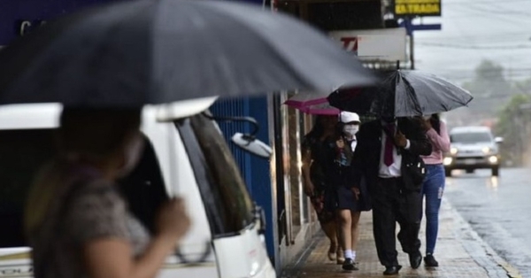Alerta meteorológica de posibles tormentas eléctricas en 12 departamentos del país