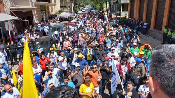 Acuerdo entre docentes y el Gobierno con lo que no se realizará el paro general