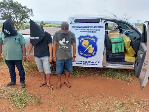 Tres detenidos tras incautación de más de 1.500 kilos de marihuana en Capitán Bado - Policiales - ABC Color