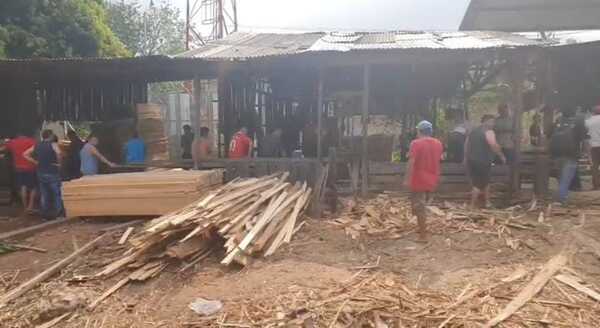 ¡Terrible accidente! Capataz murió tras “saltarle” por la cara la hoja de una sierra