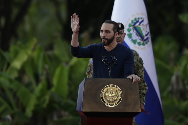 Bukele inaugura una represa y asegura que el costo de la electricidad bajará en El Salvador - MarketData