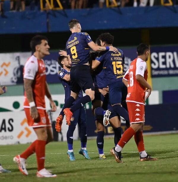 Sportivo Luqueño vs. General Caballero JLM: Victoria clave para el auriazul - Fútbol - ABC Color