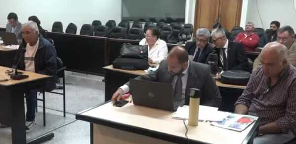 Advierten la comisión de otro delito a exgobernador y se eleva marco penal
