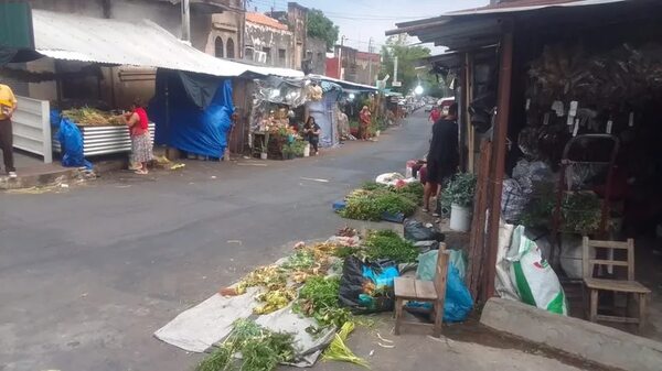 Aumentazo municipal: permisionarios del Mercado 4 advierten que no podrán pagar - Nacionales - ABC Color