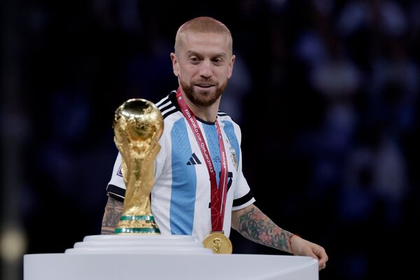 Un campeón del mundo dio positivo en control de dopaje y dicen que no podrá jugar por 2 años | 1000 Noticias
