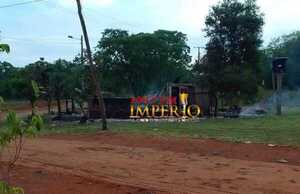 Puesto Policial ardió totalmente en llamas - Radio Imperio 106.7 FM